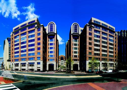 PRNewsFoto/Colliers International 4401 Wilson Blvd. (PRNewsFoto/Colliers International)